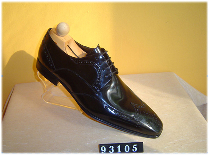 Antonio Brodoni patent brogues